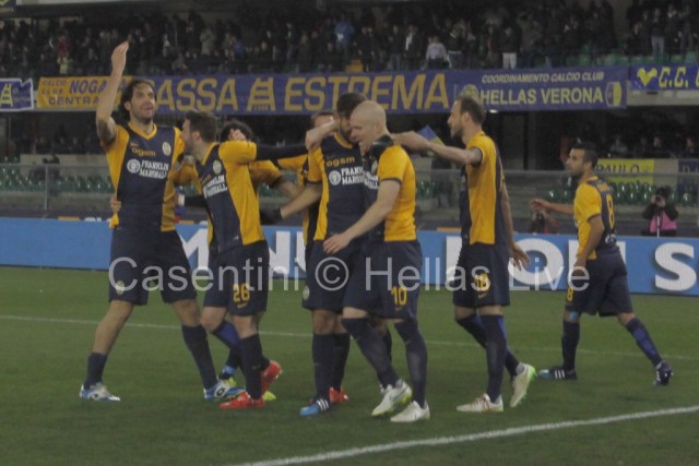 Hellas_Verona_-_Napoli_2883.JPG