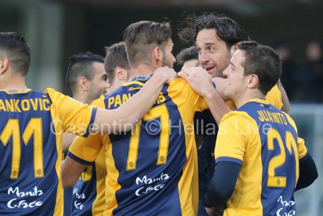 Hellas_Verona_-_Napoli_0816.JPG