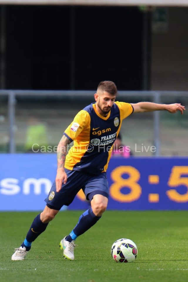 Hellas_Verona_-_Cesena_1617.JPG