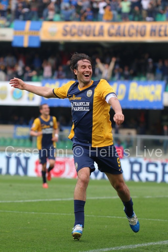 Hellas_Verona_-_Sassuolo_1898.JPG