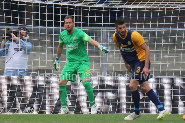 Hellas_Verona_-_Sassuolo_2060.JPG